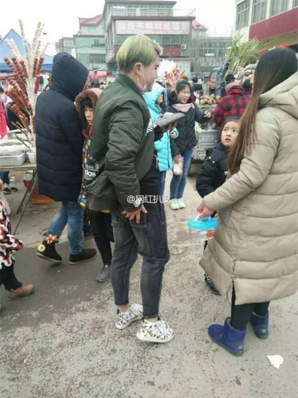 đời sống trẻ,hot girl mặt rắn,Hàn Hy Nhã