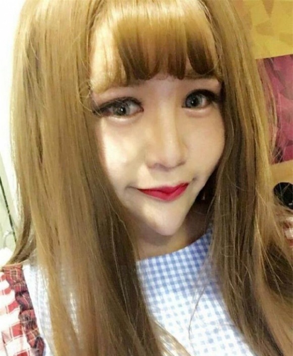 đời sống trẻ,hot girl mặt rắn,Hàn Hy Nhã