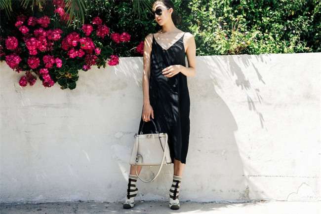 Street style quý cô châu Á: Diện đơn giản mà chất thế này thì nàng nào cũng muốn bắt chước theo - Ảnh 4.