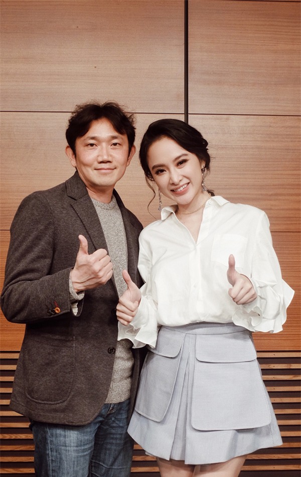 Bỏ học từ năm lớp 9 nhưng ai cũng phải bất ngờ với khả năng nói tiếng Anh của Angela Phương Trinh! - Ảnh 3.