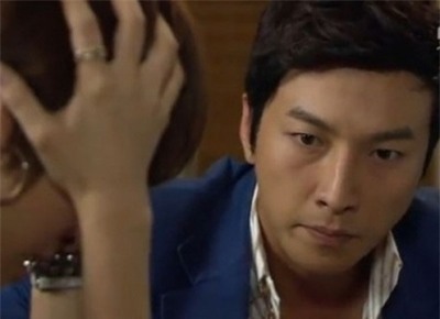 cau noi cua co vo chan ngan khien chong dai gia ‘bung tinh’ - 1