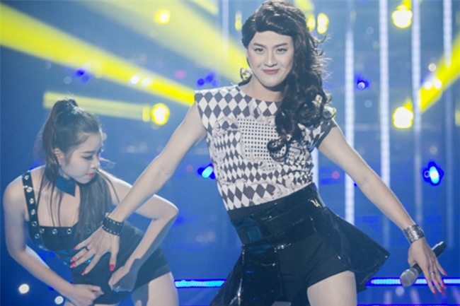 Hoài Linh, Thanh Duy Idol từ chối giả gái dù được trả cát-xê khủng - Ảnh 4.