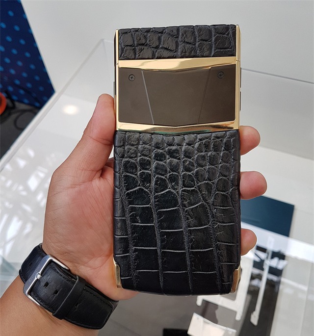 điện thoại chống nghe lén, điện thoại cao cấp, điện thoại thông minh,