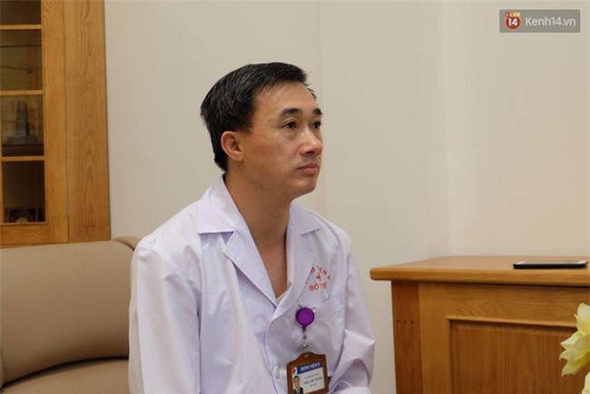 Theo chân “cò mồi” dẫn người bệnh từ cổng viện K sang phòng tư làm thủ tục để khám “siêu tốc” - Ảnh 12.