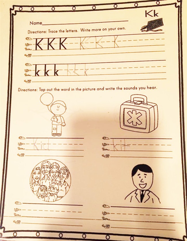 Bai tap cua hoc sinh mau giao khien phu huynh hoang mang hinh anh 2