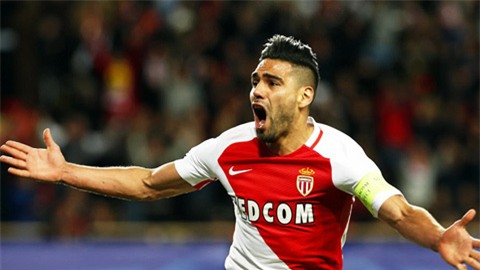 Falcao xuất sắc giúp Monaco giành tấm vé vào bán kết