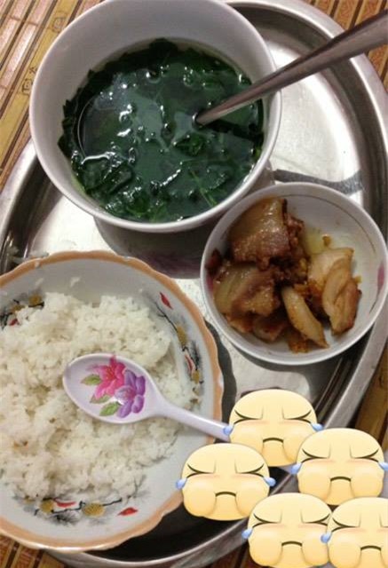 Thương cảm nàng dâu trẻ ở cữ được mẹ chồng chăm toàn thịt mỡ, canh suông, cho ăn lại bát cũ không rửa - Ảnh 1.