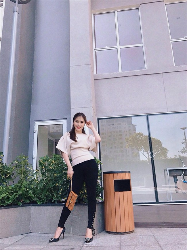 Angela Phương Trinh dìm chiều cao bằng quần loe quá khổ, Đỗ Mỹ Linh chững chạc với tóc uốn xoăn - Ảnh 21.