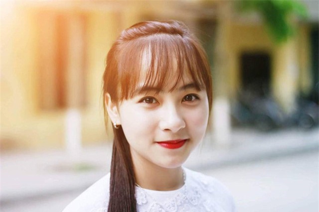 Ảnh đời thường xinh đẹp của Vân Hà.