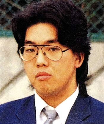 Nghi phạm sát hại bé gái Việt có thể bị ám ảnh ấu dâm vì mẹ nóng tính, hung hãn - Ảnh 2.