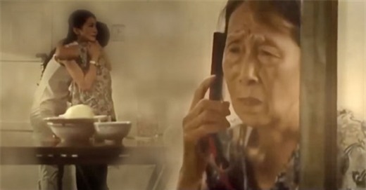 Hanh dong cua nguoi me mu khien trieu trai tim xuc dong