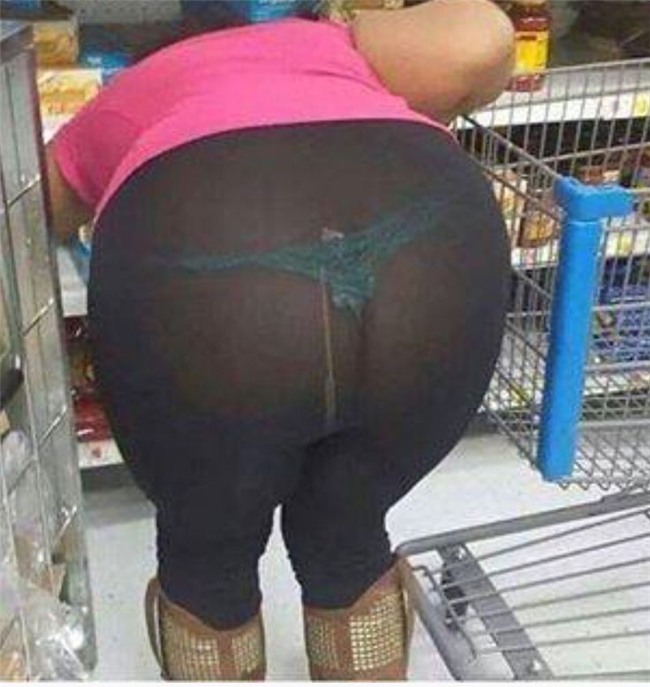 5 loi thoi trang kinh khung tan pha hinh anh cua phu nu o moi do tuoi - 11