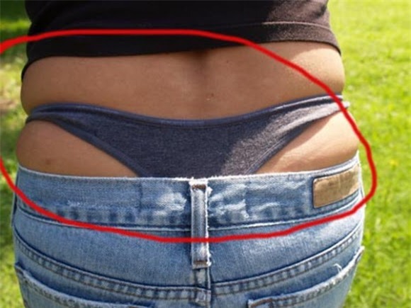 5 loi thoi trang kinh khung tan pha hinh anh cua phu nu o moi do tuoi - 7