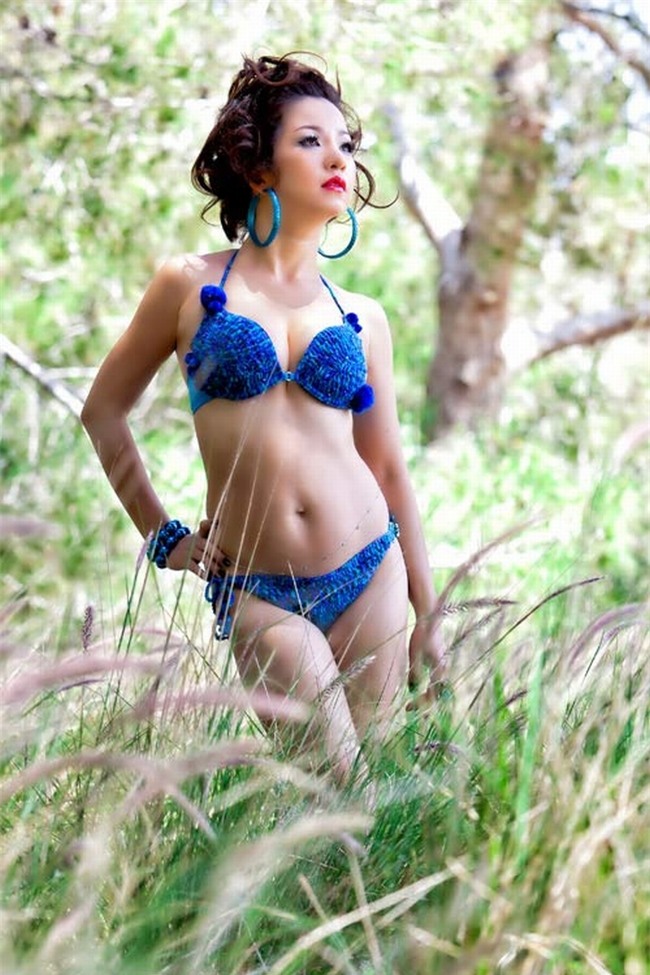 gan 50 tuoi, cac nu danh hai nay van tao bao "hon dut" gai tre hinh anh 14