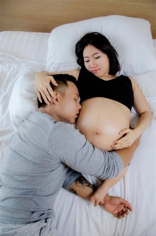 con gai xinh dep cua me 9x cut chan tung bi de biu "khong ai muon co con cung" - 4