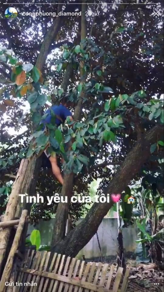 Công Phượng lộ ảnh bạn gái mới sau khi chia tay Hòa Minzy? - Ảnh 1.