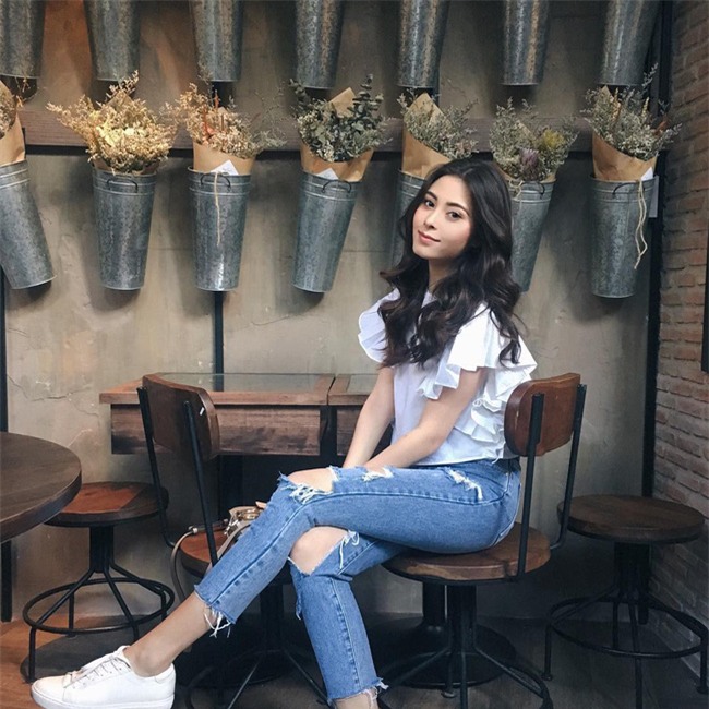 Street style các quý cô châu Á: Vừa điệu đà vừa sexy hết nấc! - Ảnh 2.