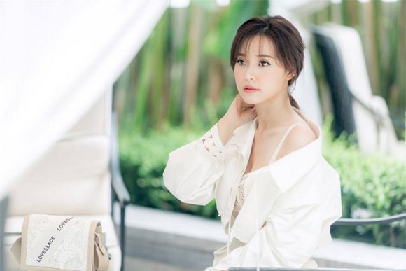 Hotgirl midu,diễn viên midu,midu khêu gợi