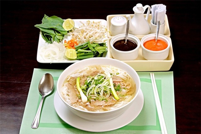 Cách lựa chọn một bát phở tốt cho sức khỏe.
