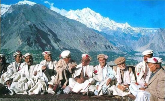 Hunzas là bộ tộc có nhiều người sống thọ, tuổi thọ trung bình ở đây là 120