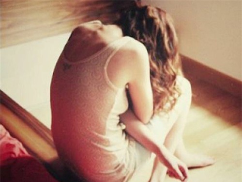 Dằn vặt vì yêu người từng si mê chị mình đến cuồng dại - 1