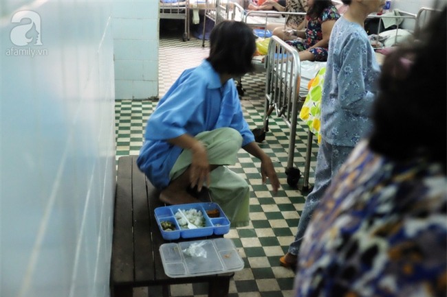 Bị người yêu liên tục chia tay vì không chịu nổi sở thích lạ lùng, cô gái xinh đẹp phải vào viện tâm thần - Ảnh 7.