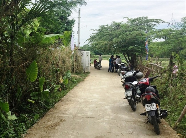 Me chong cam dao ruot con dau truoc khi bi xo nga chet hinh anh 1