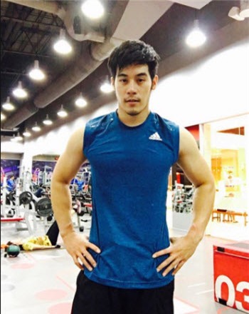 phi cong tre thu 14 dep trai cua nu dai gia thai 58 tuoi hinh anh 2