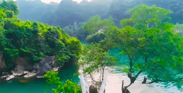 Việt Nam tuyệt đẹp trong MV quảng bá du lịch của 40 nghệ sĩ Việt - Ảnh 3.