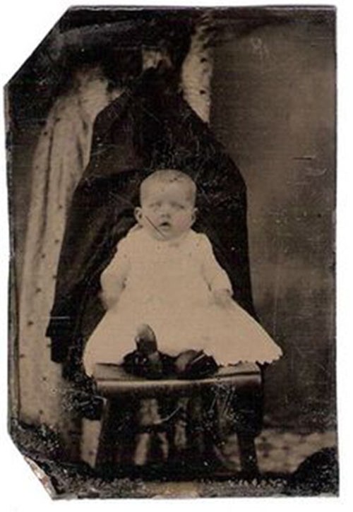 su that phia sau nhung “bong ma” trum khan trong cac buc anh tre em the ky 19 - 2