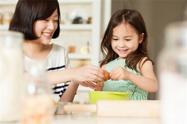 12 mẹo tuyệt vời làm nguôi cơn ăn vạ của con chỉ sau vài giây - Ảnh 2.