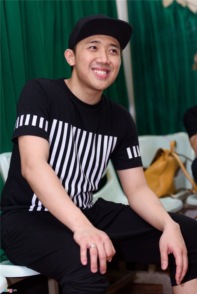 Tran Thanh buon ba xuat hien sau on ao voi Dai Vinh Long hinh anh 9