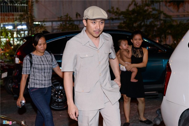 Tran Thanh buon ba xuat hien sau on ao voi Dai Vinh Long hinh anh 1