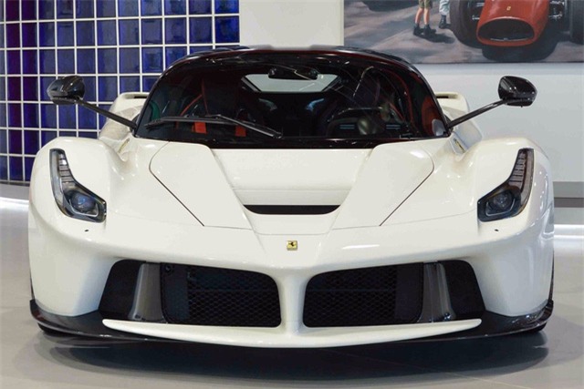 Đây là 2 chiếc Ferrari LaFerrari có giá điên rồ nhất thế giới, tổng giá trị gần 500 tỷ Đồng - Ảnh 3.