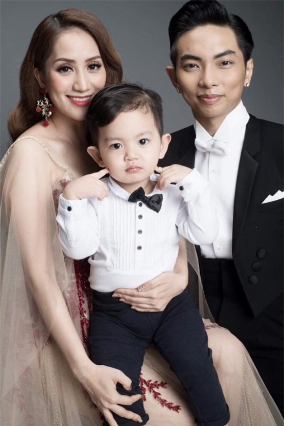 Khánh Thi và Phan Hiển, Khánh Thi, Phan Hiển, con trai Khánh Thi