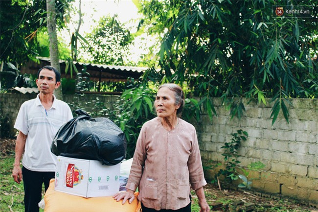 Cộng đồng chung tay giúp đỡ người mẹ già muốn cho 6 con dại ăn một bữa thật no rồi cùng chết - Ảnh 7.