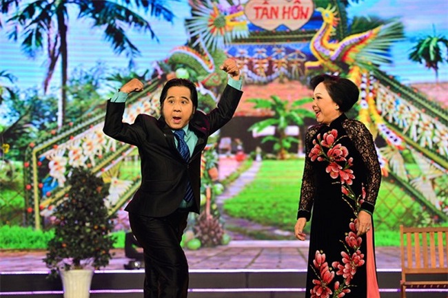 Chuyện bầu sô Việt đấu giá 4 tỷ đồng mua nghệ sĩ và câu nói xấc láo của ngôi sao trẻ  - Ảnh 1.