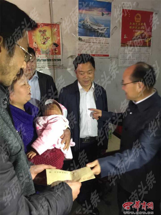 Bé gái 1 tuổi bị bắt cóc ngay trước cửa nhà - Ảnh 4.