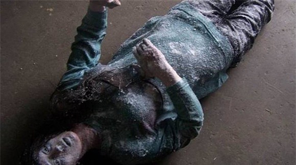 xác chết, tai nạn xe hơi