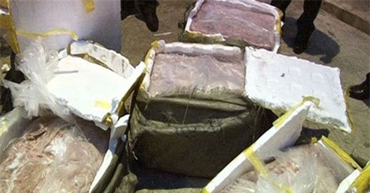 Giá thịt lợn, trứng gà, dưa chuột, cua biển, thực phẩm bẩn, nầm thối