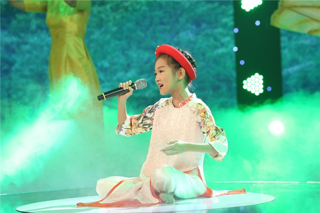 Be hat 'Mot khuc tam tinh nguoi Ha Tinh' duoc Quang Linh khen nuc no hinh anh 6