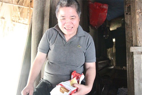 bua com co thit dau tien cua me con muon an mot bua no roi cung chet bang thuoc doc - 8