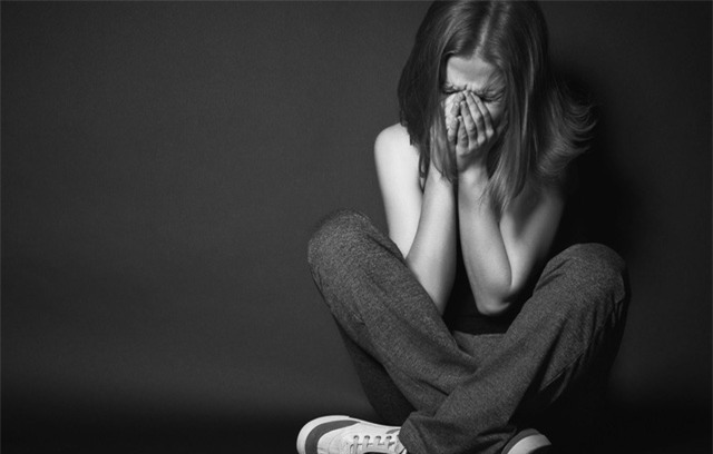 “chet dieng” khi phat hien ke hoach nghi le cua chong - 1