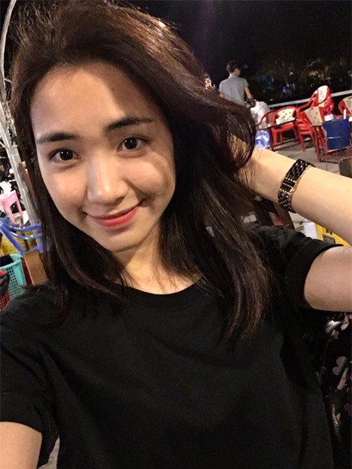 Mặt mộc của sao nữ Vbiz: Nàng xinh như hoa, người phải cảm ơn ai đã phát minh ra son phấn! - Ảnh 28.