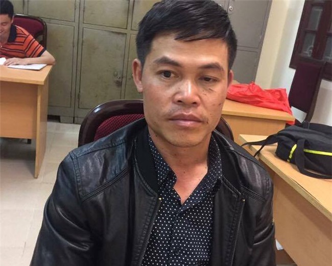 tin moi vu “yeu rau xanh” bi co gai can gan dut luoi hinh anh 1