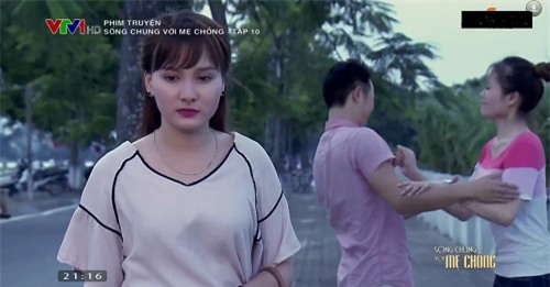 6 tinh huong dang bi “nem da” cua co con dau trong “song chung voi me chong” - 7