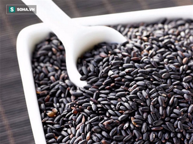 Cách kiểm tra xem có bị bệnh thận hay không: Chỉ mất 1 phút và 1 ly nước sạch - Ảnh 1.