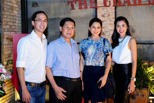 Đọ thân thế và tài sản kếch sù của những bà mẹ chồng đại gia có con dâu là kiều nữ - Ảnh 3.