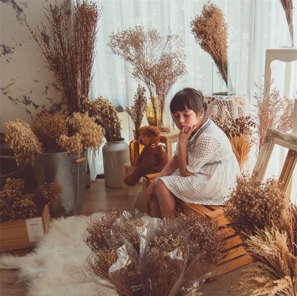 Nhan sắc nhí Thái Lan từng khiến các hot girl thời nay chạy dài bây giờ ra sao? - Ảnh 20.