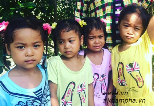 ca sinh tu hiem gap o vn: "4 dua tre tranh nhau mieng thit trong bua com" - 6